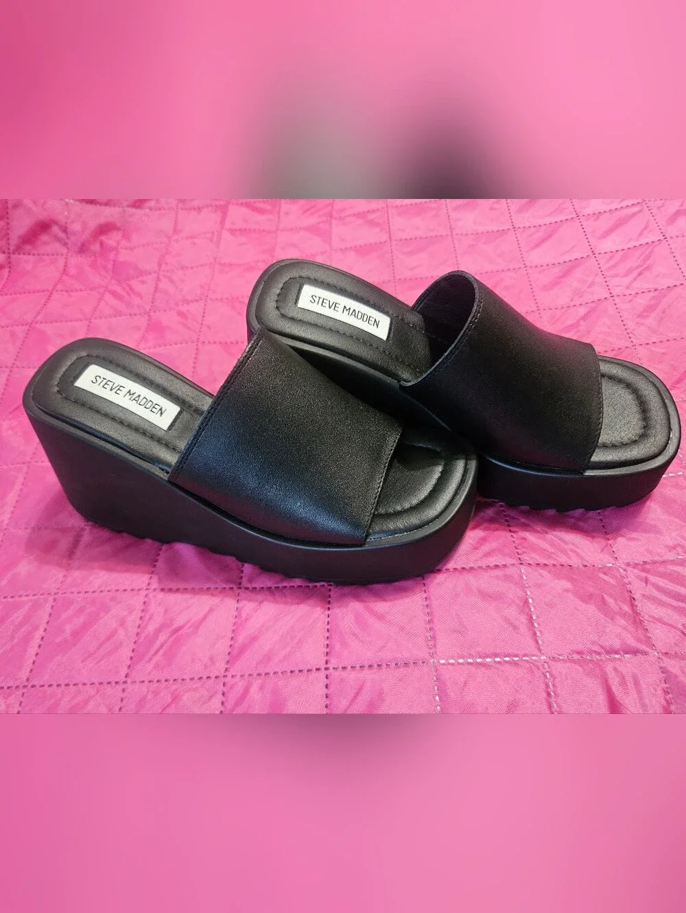 Steve Madden Chunky Black Slides